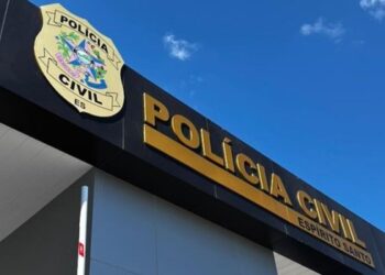 Polícia Civil do Espírito Santo garante funcionamento dos plantões 24 horas e reforço operacional durante o feriado de Corpus Christi. Delegacias administrativas voltam a atender na segunda-feira.