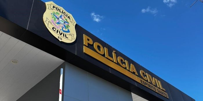Polícia Civil do Espírito Santo garante funcionamento dos plantões 24 horas e reforço operacional durante o feriado de Corpus Christi. Delegacias administrativas voltam a atender na segunda-feira.