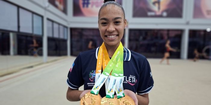 A ginasta capixaba Geovanna Santos representa o Brasil na etapa da Copa do Mundo de Ginástica Rítmica, em Pequim, na China. Atleta busca medalhas e avanço no ranking mundial.