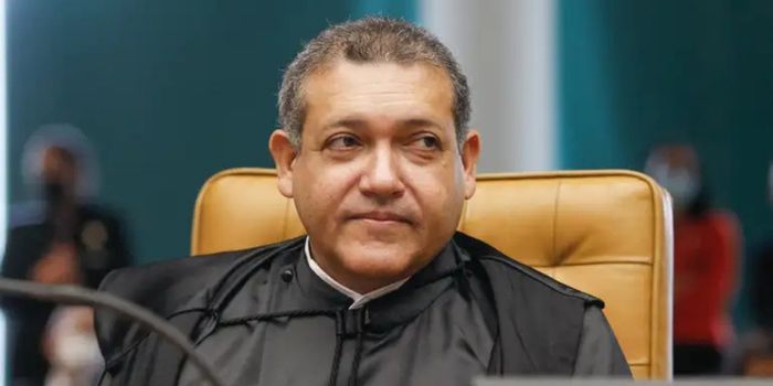 Presidente do STF, Edson Fachin rejeita pedido de senadores para declarar suspeição de Kassio Nunes Marques em ação que pede instalação da CPI do Banco Master no Senado.