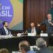Lula reage às novas tarifas dos EUA sobre produtos brasileiros, defende a soberania nacional, promete buscar novos parceiros comerciais e reforça compromisso com o multilateralismo.