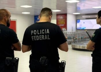 PF intensifica fiscalização no Aeroporto Júlio Belém durante o Festival de Parintins para combater tráfico de drogas, tráfico de pessoas e outros crimes.