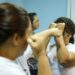 Projeto aprovado pelo Senado autoriza spray de defesa pessoal para mulheres, estabelece regras de comercialização e cria programa nacional de capacitação.
