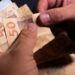 Pagamento do Bolsa Família de junho tem início nesta quarta-feira (17) para inscritos com NIS final 1. Benefício alcança cerca de 19,3 milhões de famílias.