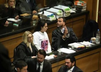 Julgamento do Caso Henry Borel chega ao décimo dia com fase de debates entre acusação e defesa. Veredito sobre Jairinho e Monique Medeiros pode sair nas próximas horas.