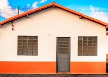 Minha Casa, Minha Vida seleciona 85 mil novas moradias e amplia metas do programa. Investimento supera R$ 10 bilhões e beneficia famílias de baixa renda.