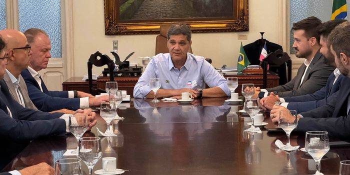 Projeto pioneiro no Espírito Santo prevê posto integrado de biometano e GNV para veículos pesados, com investimento de R$ 17 milhões voltado à sustentabilidade e inovação.