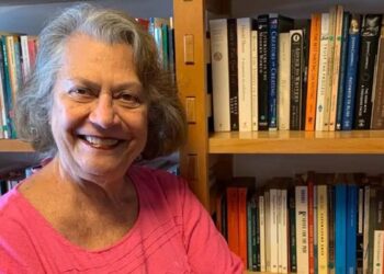 Ana Maria Machado participa da Feira do Livro em São Paulo. Evento gratuito reúne autores renomados, debates sobre literatura, cultura, educação, clima e atividades para crianças.
