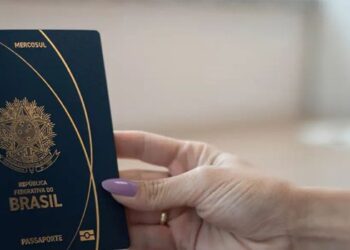 Brasil registra recorde de 36,4 milhões de movimentações nas fronteiras em 2025. Levantamento mostra alta do turismo, migração e pedidos de refúgio.