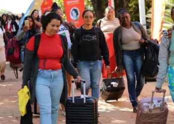 Mulheres quilombolas lançam plano nacional de proteção durante encontro em Brasília e debatem direitos humanos, justiça climática e fortalecimento dos territórios.
