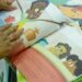 Bienal do Livro promove ações em escolas do Rio de Janeiro com álbum literário inspirado na Copa do Mundo, encontros com escritores e distribuição de livros para alunos.