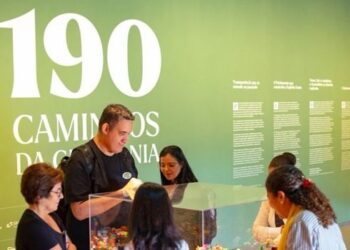 Exposição da Assembleia Legislativa do Espírito Santo ultrapassa 1,4 mil visitantes e segue aberta ao público com entrada gratuita até 31 de agosto.