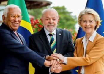 Lula se reúne com líderes da União Europeia durante o G7 e debate restrições a produtos brasileiros, além de avanços no acordo Mercosul-UE.