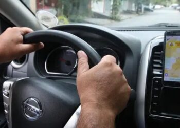 OIT aprova convenção inédita para proteger trabalhadores de aplicativos. Acordo internacional estabelece regras mínimas sobre remuneração, segurança, direitos sindicais e combate à exploração laboral.