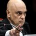 Alexandre de Moraes deu 48 horas para a PGR se manifestar sobre arma registrada em nome de Jair Bolsonaro e apreendida com um de seus seguranças.