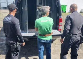 Ministro do STJ mantém Rogério de Andrade em presídio federal e cita liderança em organização criminosa e riscos à ordem pública.