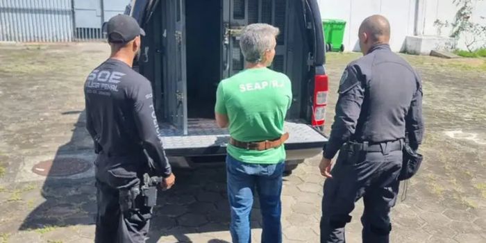 Ministro do STJ mantém Rogério de Andrade em presídio federal e cita liderança em organização criminosa e riscos à ordem pública.