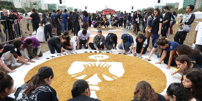 Corpus Christi será celebrado na próxima quinta-feira (4). Confira onde a data é feriado, onde é ponto facultativo e quais são os direitos dos trabalhadores em 2026.