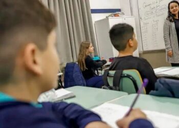 Ministério da Educação amplia até 17 de junho o prazo de adesão à Prova Nacional Docente. Exame poderá ser utilizado por estados e municípios na contratação de professores da educação básica.
