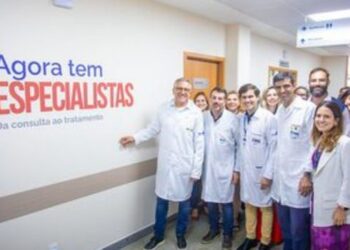 Programa Agora Tem Especialistas prevê 16 mil procedimentos em 20 estados e reforça combate às filas de cirurgias e exames no SUS.