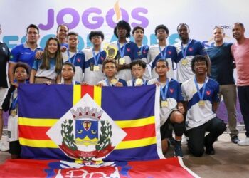 Jogos Escolares do Espírito Santo iniciam etapa juvenil em Guarapari com disputas de modalidades coletivas e vagas para competições nacionais.