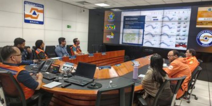 Governo federal reforça monitoramento do El Niño e prepara ações de prevenção para enfrentar secas, incêndios florestais e chuvas intensas em diversas regiões do Brasil.