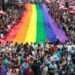 Celebrado em 28 de junho, o Dia Internacional do Orgulho LGBTQIA+ reúne mobilizações por igualdade, respeito e enfrentamento da violência contra a população LGBTQIA+.