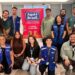 Governo Federal recebe 71 brasileiros repatriados dos Estados Unidos em Confins (MG). Programa Aqui é Brasil oferece acolhimento humanitário, assistência médica e apoio para reintegração social.