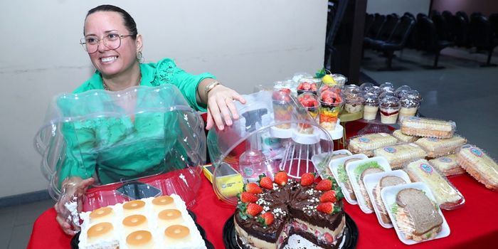 Feira de Dia dos Namorados da Ales reúne artesãs e empreendedoras capixabas com opções de presentes, doces e produtos artesanais até sexta-feira (12).