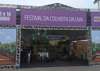 Festival da Colheita da Uva reúne milhares de pessoas em Jaguaré, valoriza a agricultura familiar e destaca o crescimento da produção de uvas no Espírito Santo.