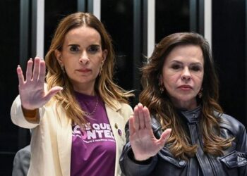 Congresso Nacional recebe Agenda Legislativa Mulheres do Brasil com propostas para ampliar direitos das mulheres, combater a violência e fortalecer políticas públicas em todo o país.
