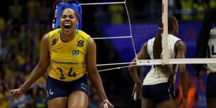 Brasil derrota a Itália por 3 sets a 2 na Liga das Nações de Vôlei 2026, encerra invencibilidade de 39 jogos das italianas e mantém campanha perfeita.