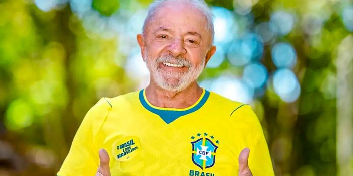 Lula envia mensagem à Seleção Brasileira antes da estreia na Copa do Mundo 2026, pede mais garra aos jogadores e deseja sorte ao técnico Carlo Ancelotti.