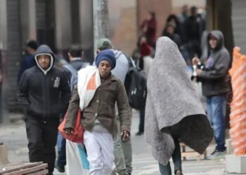 Previsão do tempo aponta frio rigoroso no Sul e Sudeste, com possibilidade de geadas, e manutenção das chuvas fortes na Região Norte do país.