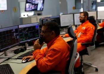 Brasil registra taxa de subutilização de 13,3%, menor patamar da série histórica do IBGE, indicando melhora na absorção da força de trabalho.