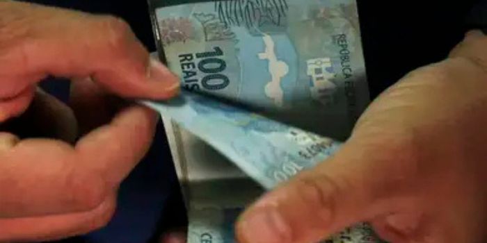 Desenrola Brasil amplia acesso ao crédito com novas linhas para trabalhadores informais, empregados com FGTS e estudantes adimplentes do Fies.
