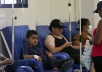 SUS inicia a implementação da Política Nacional de Qualidade e Segurança do Paciente. Medida busca reduzir riscos, prevenir danos e melhorar a qualidade da assistência em saúde.