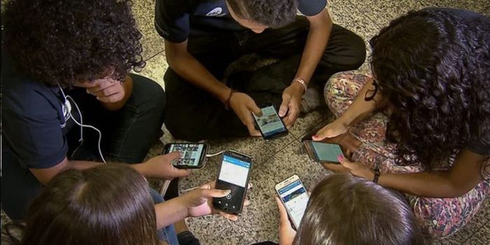 ECA Digital fortalece a proteção de crianças e adolescentes na internet com novas regras para plataformas e maior segurança digital.