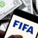 FIFA espera arrecadar US$ 15 bilhões com a Copa do Mundo, acima da previsão inicial, graças à hospitalidade e revenda de ingressos.