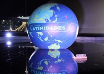 Festival Latinidades realiza programação em Nova York pela primeira vez e promove debates sobre saúde mental e cultura.