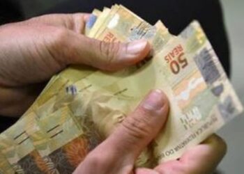 Receita Federal apresenta ranking das profissões com maiores e menores rendimentos com base no Imposto de Renda.