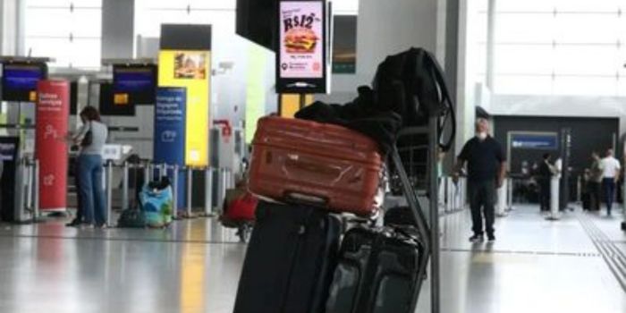 Receita Federal lança registro automático da e-DBV para viajantes em voos internacionais e agiliza o desembaraço aduaneiro.