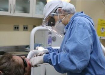 Hospital Universitário da UFPI destaca prevenção da mucosite oral e alerta para riscos da doença em pacientes com câncer.