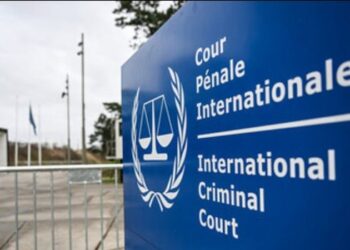 Venezuela inicia processo de retirada do Tribunal Penal Internacional e acusa a corte de atuar com viés político e geográfico.