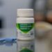 Pesquisa internacional aponta que acesso à PrEP ainda limita a prevenção ao HIV no Brasil, apesar do alto nível de conhecimento.