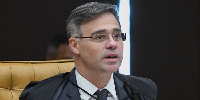 Segundo O Globo, André Mendonça alertou o governo Lula sobre o risco de obstrução de Justiça caso delegados da Polícia Federal sejam retirados do STF.