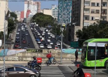 Move Brasil inicia oferta de crédito para motos e bicicletas elétricas nacionais com juros a partir de 0,91% ao mês.