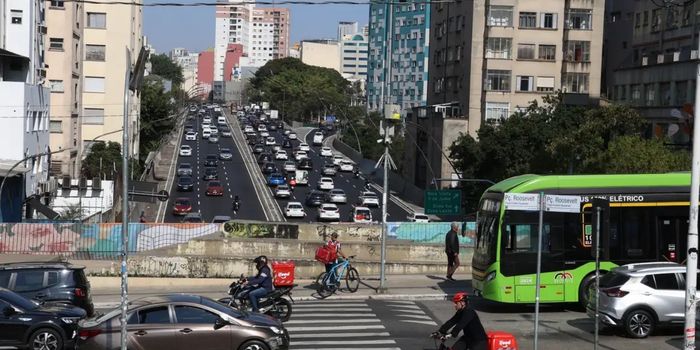 Move Brasil inicia oferta de crédito para motos e bicicletas elétricas nacionais com juros a partir de 0,91% ao mês.