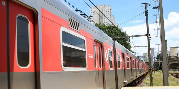 Após falhas nas linhas 11, 12 e 13, Artesp determina que a CPTM volte a operar o sistema por até 90 dias em São Paulo.