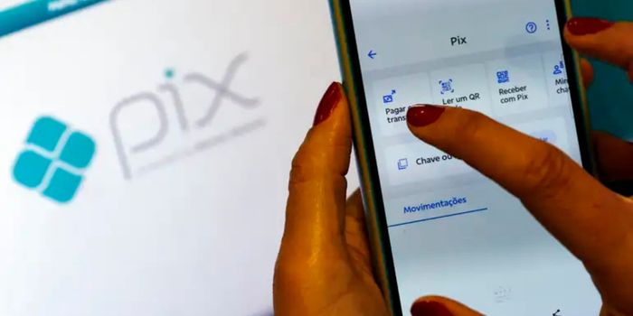FMI destaca o sucesso do Pix, elogia a solidez do sistema financeiro brasileiro e recomenda maior autonomia financeira ao Banco Central.